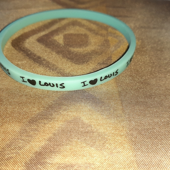 Bracelet - Picture 2 of 2